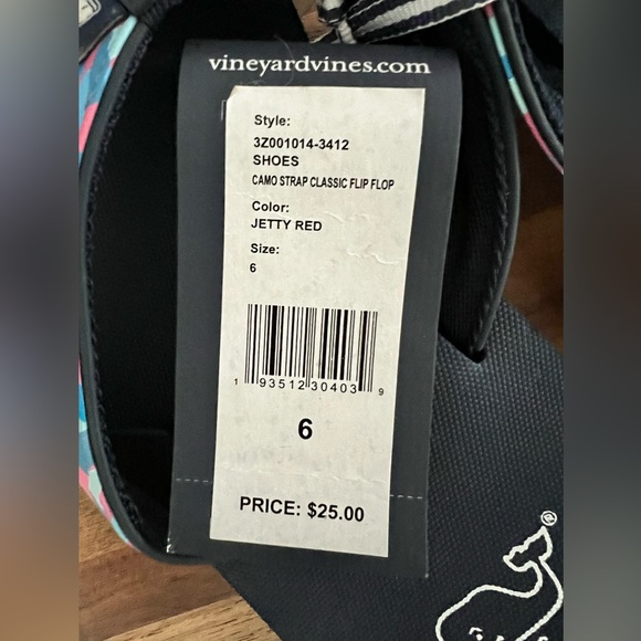 Vineyard vines youth flip flops sz 6 - Picture 3 of 3